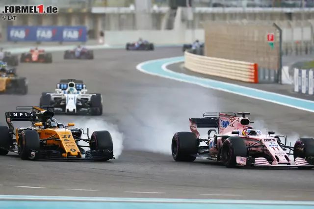 Foto zur News: Hülkenbergs erster Konter klappt nicht, der zweite aber schon. Mit stehenden Rädern quetscht er sich am Force India vorbei, kürzt dabei die Strecke ab - und gibt die Position nicht zurück! "Was ist mit Charlie los?", regt sich Perez auf, als Hülkenberg keine Anstalten macht, den Mexikaner durchzulassen.