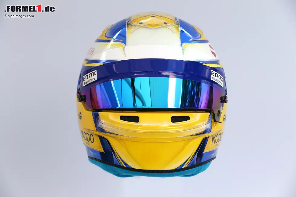 Foto zur News: Marcus Ericsson (#9, Sauber): Eine Hommage an Senna? Nein, es sind die Nationalfarben der Pipi-Langstrumpf-Heimat Schweden!