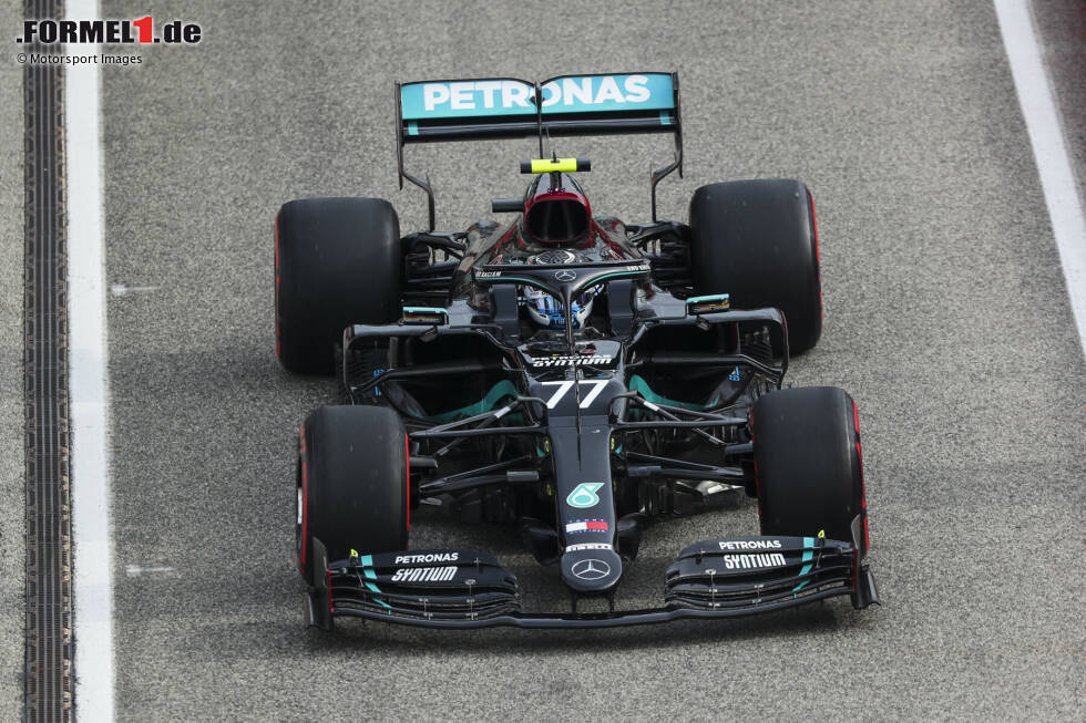 Foto zur News: 2020: Mercedes F1 W11 EQ Performance / Fahrer: Lewis Hamilton, Valtteri Bottas, George Russell (Design für Renneinsätze)