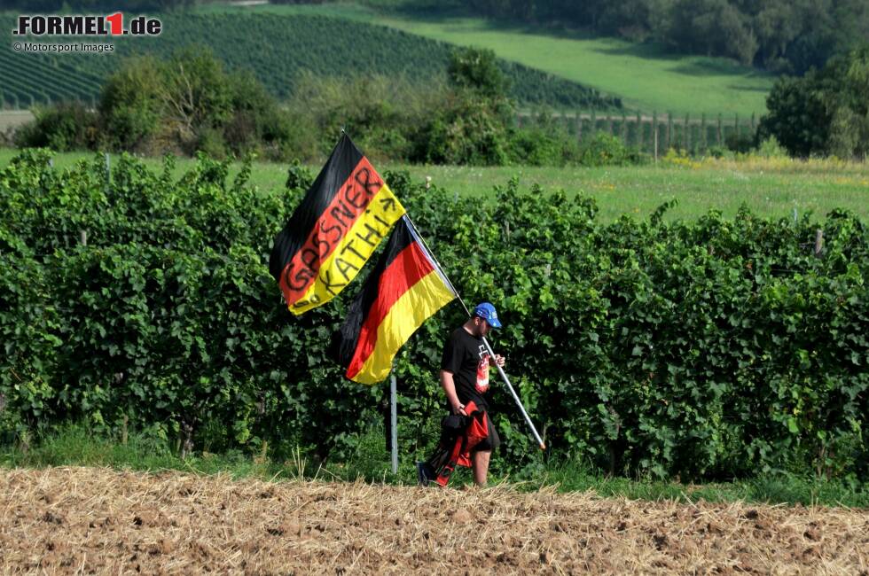 Foto zur News: ... in Deutschland noch mit D-Mark bezahlt wurde.