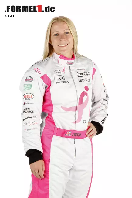 Foto zur News: Pippa Mann (35/GBR): Die Indy-500-Veteranin (sieben Starts) ist Rekordhalterin: Als erste Frau schaffte sie 2017 im &quot;Nudeltopf&quot;, als sie 17. wurde, einen Rundenschnitt von über 230 mph (ca. 370 km/h). Ihre IndyCar-Highlights sind zwei 13. Plätze. 2018 scheiterte sie an der Indy-500-Quali, sorgte aber mit ihrer Formel-W-Kritik für Wirbel.