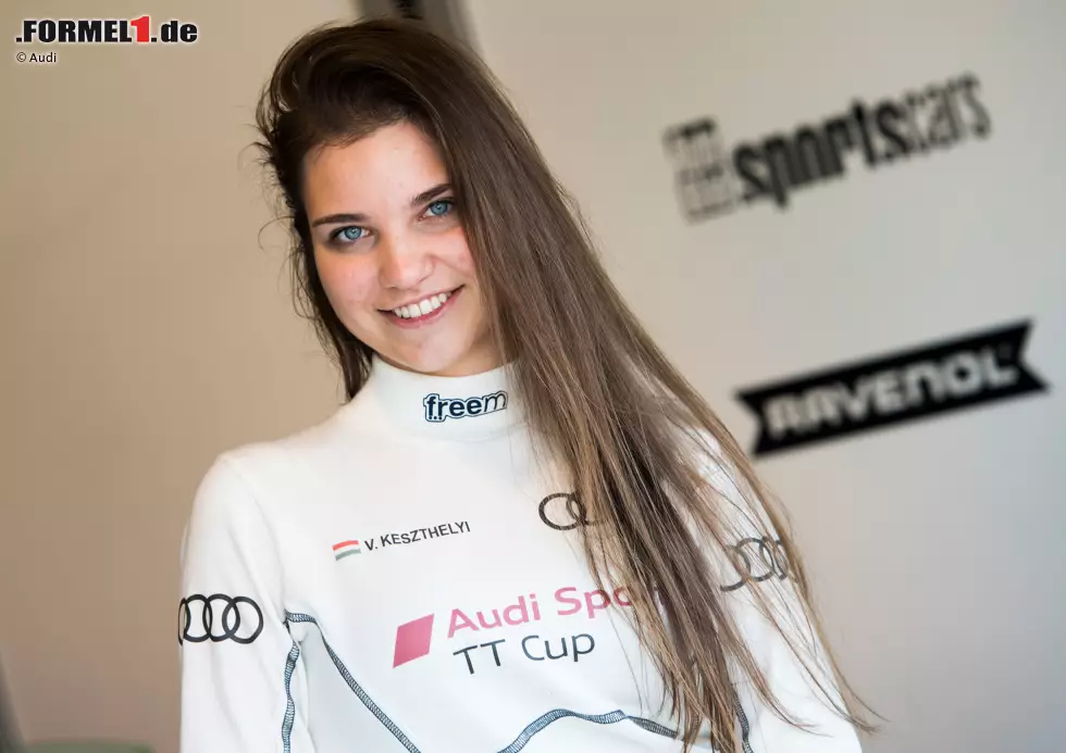 Foto zur News: Vivien Keszthelyi (17/HUN): Die Ungarin, die UNICEF unterstützt und auch den Hubschrauber-Führerschein besitzt, wird von Audi gefördert. 2017 fuhr sie im Audi-TT-Cup die ersten Punkte überhaupt für ihre Heimat ein, 2018 wurde sie mit Platz zwei im Audi-R8-LMS-Cup als erste Frau Vizemeisterin in einem internationalen GT4-Cup.