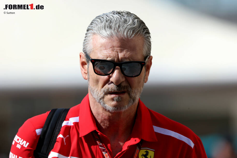 Foto zur News: Maurizio Arrivabene (Ferrari): Er sollte Ferrari nach zehn Jahren wieder zum Titel führen - scheiterte daran aber in seiner vierjährigen Amtszeit. Ende 2014 hatte er den glücklosen Marco Mattiacci ersetzt. Der studierte Architekt war erstmals als Sponsorenvertreter von Marlboro in der Formel 1 in Erscheinung getreten.