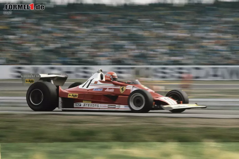 Foto zur News: Es muss in Watkins Glen schon etwas Außergewöhnliches passieren, will Jody Scheckter 1977 den Titel gewinnen. Im drittletzten Rennen braucht er einen Sieg und Niki Lauda darf keine Punkte holen - beides passiert nicht. Lauda wird Vierter und hat anschließend keine Lust mehr auf Ferrari. Die letzten beiden Rennen finden ohne ihn statt.