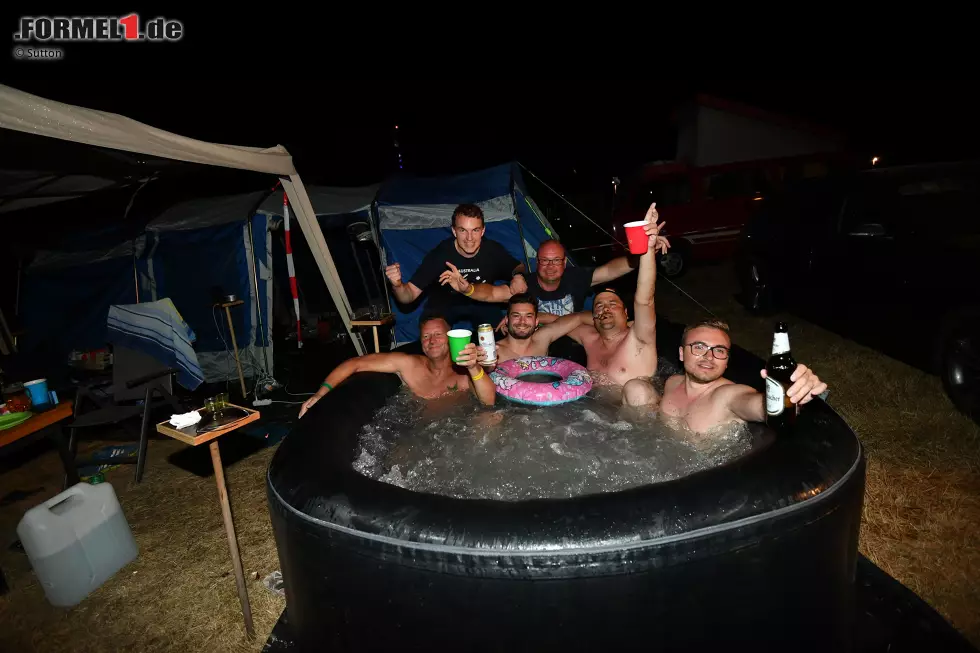 Foto zur News: ... denn bei bis zu 32 Grad Celsius am Freitag war jede Abkühlung willkommen.