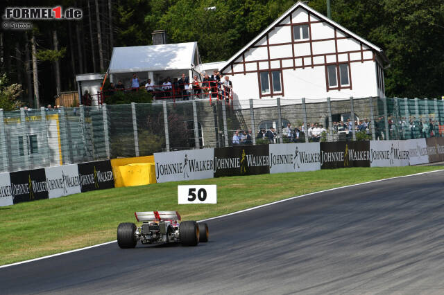 Foto zur News: Jacky Ickx im Ferrari 312B von 1970/1971 beim Showrun in Spa-Francorchamps