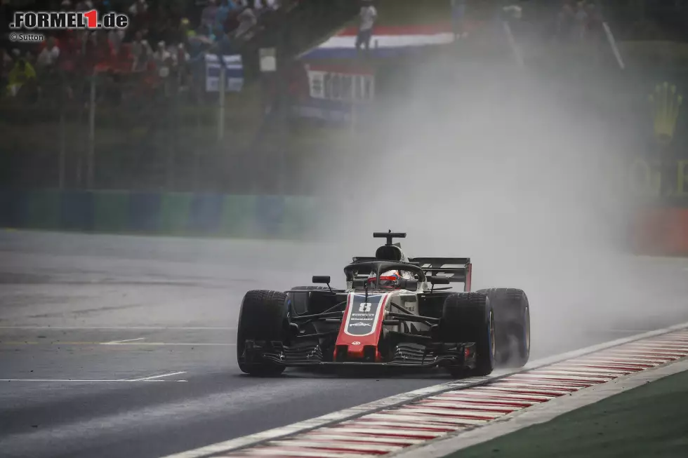 Foto zur News: Romain Grosjean (3): Sein Manöver nach dem VSC gegen Alonso war clever, sein restliches Rennen durchwachsen. Wurde im Qualifying von Verstappen um eine bessere Ausgangsposition gebracht, verlor aber am Start weitere Positionen. Da muss mehr kommen, will er seinen Platz bei Haas behalten.