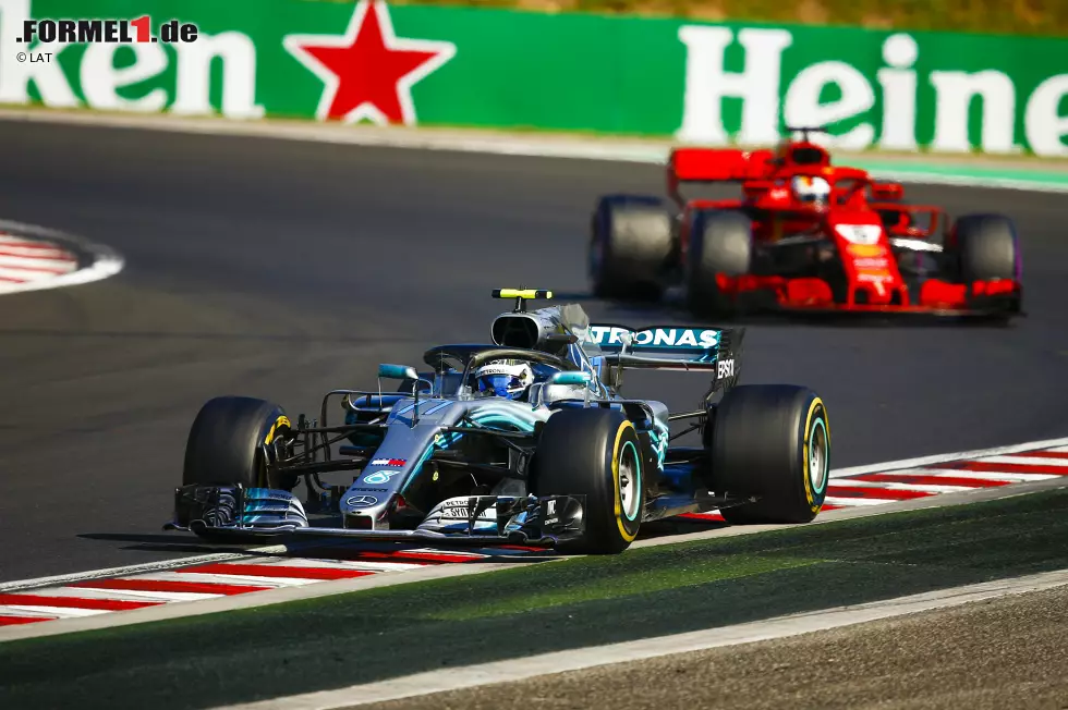 Foto zur News: Valtteri Bottas (4): Hat eigentlich den perfekten &quot;Wingman&quot; gespielt und Hamilton den Rücken freigehalten, indem er Vettel aufgehalten hat. Für die dummen Kollisionen mit Vettel und Ricciardo gibt es natürlich deutliche Abzüge. Da muss er an die Konstrukteurs-WM denken!