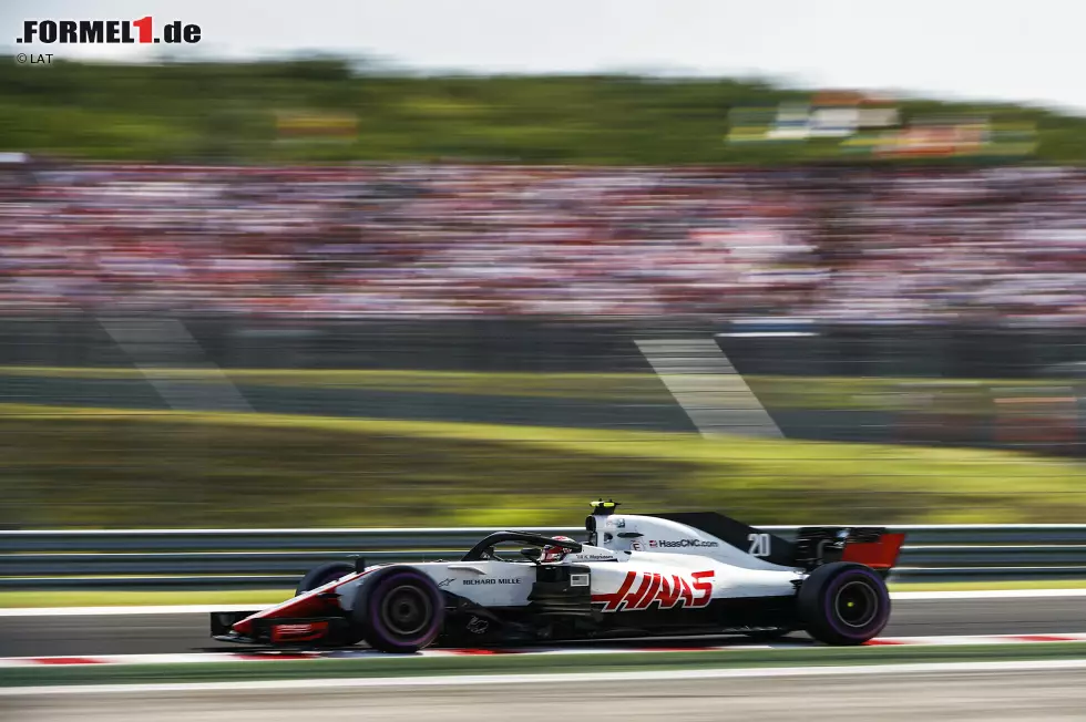 Foto zur News: Kevin Magnussen (2): Der Däne mausert sich teamintern zum Führungsfahrer. Mit einem starken Start legte er den Grundstein für ein weiteres solides Ergebnis und hat damit gegenüber Günther Steiner gute Argumente gesammelt, wenn der in der Pause über die Fahrerpaarung für 2019 nachdenkt.