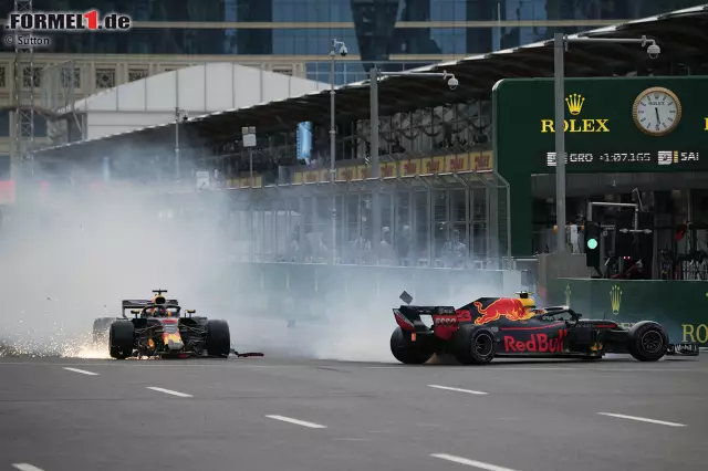 Foto zur News: Nach dem Scharmützel zwischen Max Verstappen und Daniel Ricciardo in Baku riecht es nach Stunk bei Red Bull: alle Bilder des Vorgeplänkels, des Crashs und des Nachspiels!