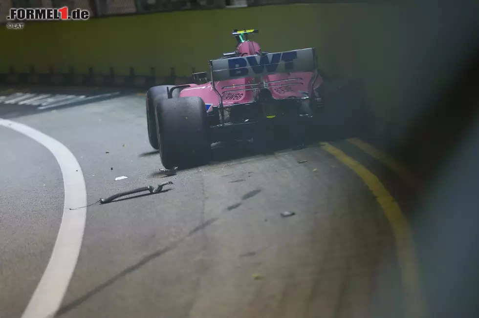 Foto zur News: Esteban Ocon (3): Ocon war im Qualifying um vier Zehntelsekunden langsamer als sein Teamkollege. Das hätte er beinahe am Start richtiggestellt, wenn ihn Perez nicht einfach abgedrängt hätte. Die Stimmung bei Force India ist jetzt wieder am Tiefpunkt. Und viele finden: Mit Ocon muss der Falsche gehen.