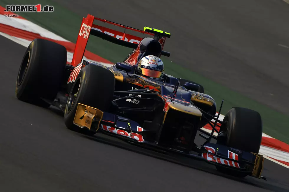 Foto zur News: 2012: Toro-Rosso-Ferrari STR7 - Fahrer: Daniel Ricciardo/Jean-Eric Vergne