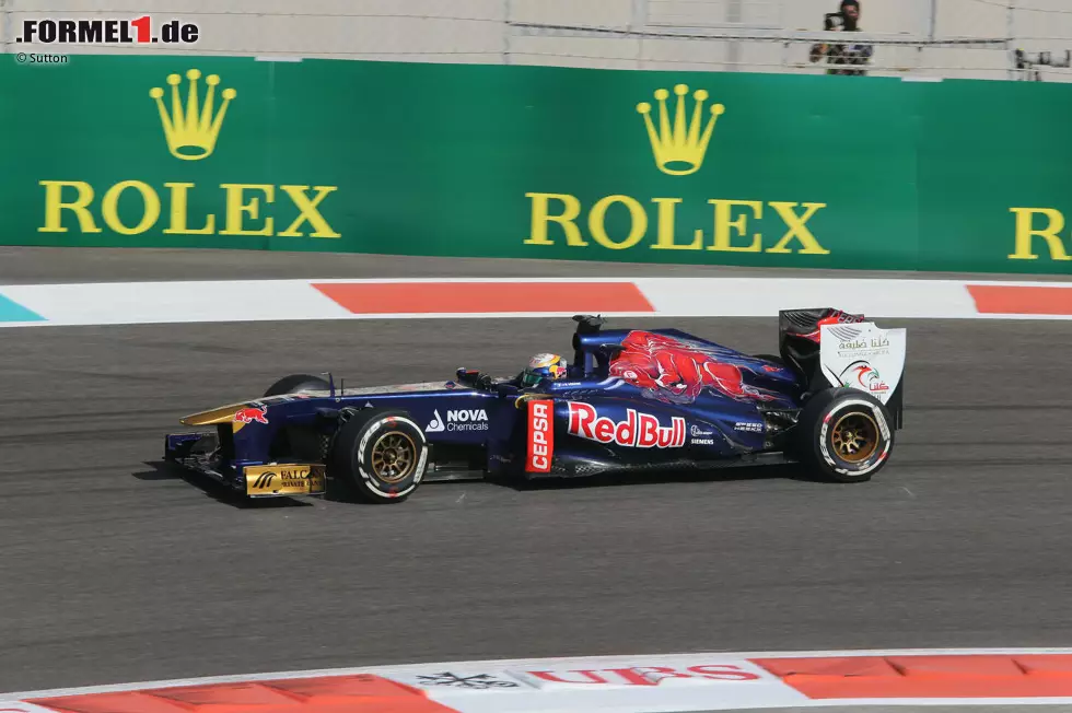 Foto zur News: 2013: Toro-Rosso-Ferrari STR8 - Fahrer: Daniel Ricciardo/Jean-Eric Vergne