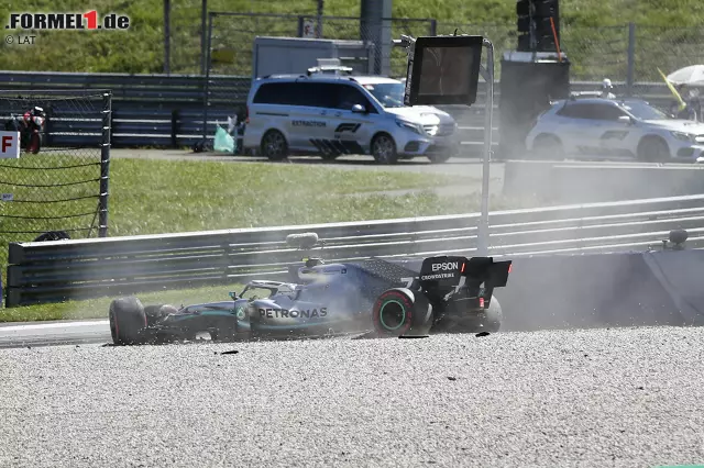 Foto zur News: Endlich bleibt der Bolide zum Stehen. Die Sensoren messen einen Aufprall mit 23g.