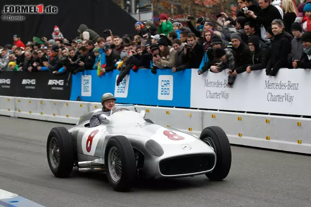 Foto zur News: 4. Hans Herrmann: 5 Jahre, 7 Monate und 19 Tage zwischen dem Argentinien-GP 1955 und dem Italien-GP 1960