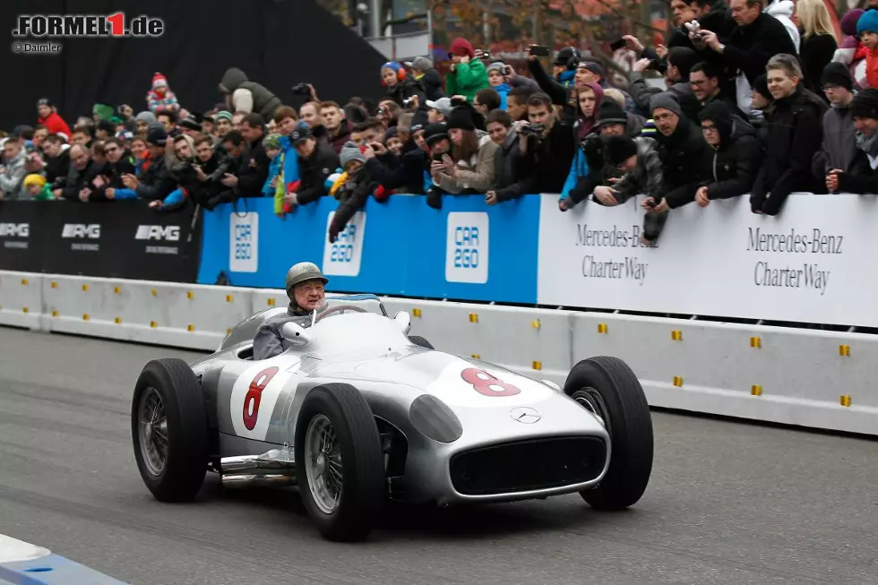 Foto zur News: 4. Hans Herrmann: 5 Jahre, 7 Monate und 19 Tage zwischen dem Argentinien-GP 1955 und dem Italien-GP 1960