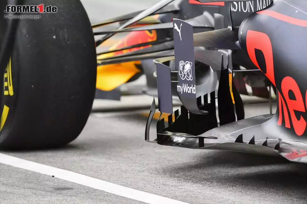 Foto zur News: Red Bull RB15: Luftleitbleche