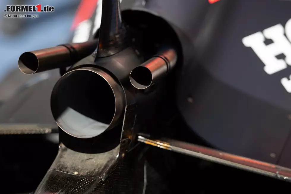 Foto zur News: Red Bull RB15: Auspuff