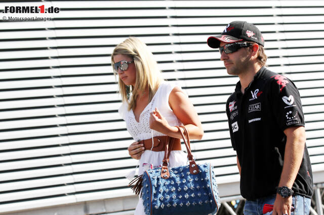 Foto zur News: Seit gut zehn Jahren sind der ehemalige Formel-1-Fahrer Timo Glock und Isabell Reis ein Paar. 2014 wurde geheiratet, inzwischen sind zwei Kinder da.