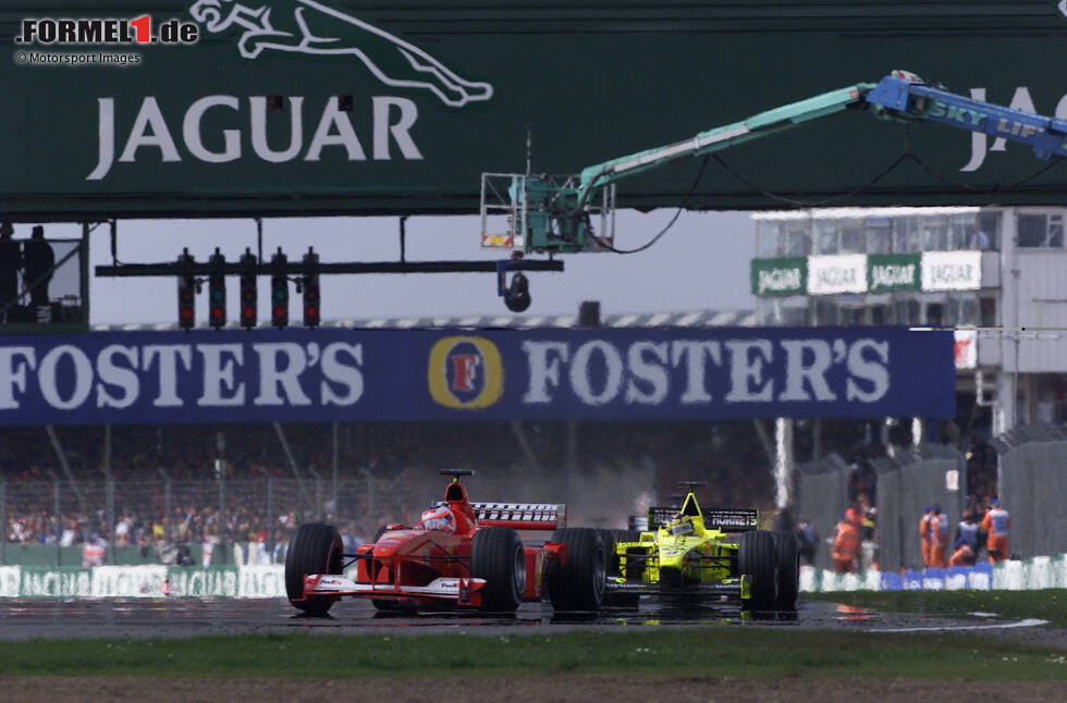 Foto zur News: 5. Großbritannien 2000, Rubens Barrichello vor Heinz-Harald Frentzen - 0,003 Sekunden: Erneut taucht der Ferrari-Pilot in unserer Liste auf, diesmal holt er sich die Pole knapp vor dem deutschen Überraschungsmann im Jordan - allerdings noch auf der alten Strecke. Allerdings haben beide im Rennen Pech und scheiden mit Technikproblemen aus.