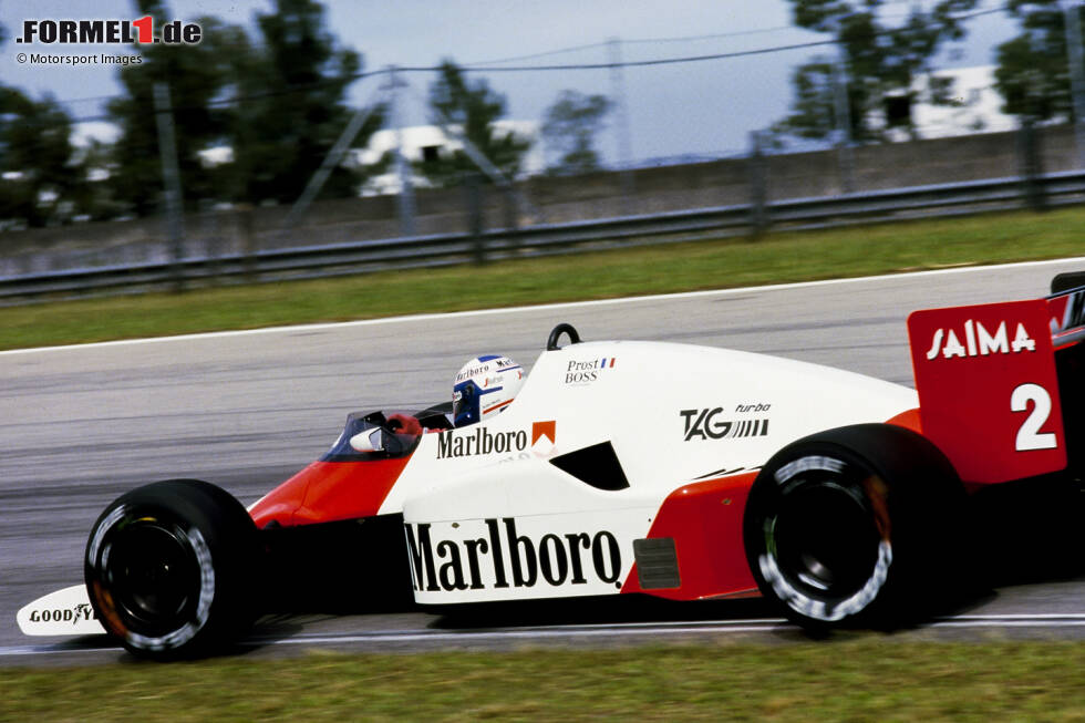 Foto zur News: 1985: McLaren-Porsche MP4/2B; Fahrer: Niki Lauda, Alain Prost