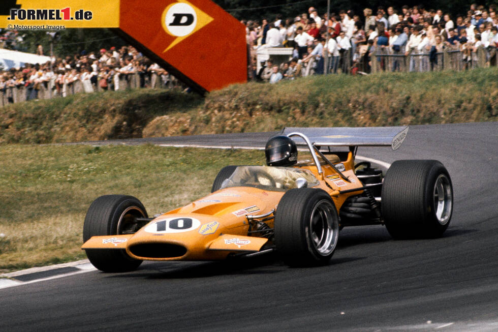 Foto zur News: 1970-1971: McLaren-Ford M14A; Fahrer: Denis Hulme, Peter Gethin, Jackie Oliver