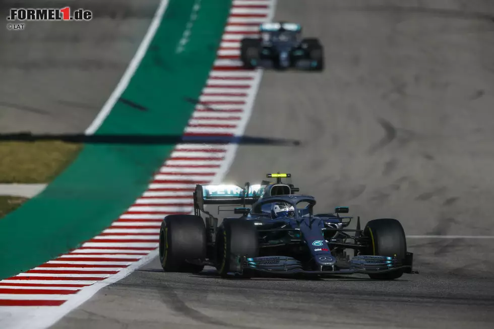 Foto zur News: Valtteri Bottas (1): Pole-Position, Sieg, Hamilton mit anderer Strategie niedergerungen: Aus seiner Sicht hätte er in Austin nichts besser machen können. So oft loben wir Bottas nicht. Diesmal hat er es zweifellos verdient!