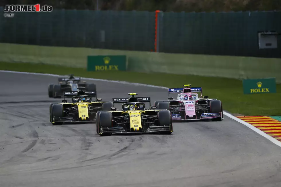 Foto zur News: Nico Hülkenberg (3): Der Deutsche muss anfangen, Ricciardo im Qualifying zu schlagen - ansonsten bleibt Haas seine einzige Möglichkeit für 2020. Im Rennen lieferte er wie so oft eine solide Leistung ab, und für die Psychologie war es wichtig, dass er im Finish am strauchelnden Teamkollegen vorbeiging.