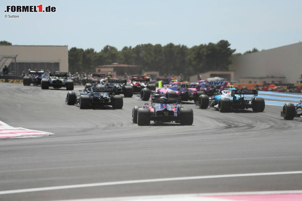 Foto zur News: Daniil Kwjat (3): Das Qualifying kann man unmöglich bewerten, weil er vorher schon wusste, dass er als Letzter starten wird. Kwjat war in Le Castellet Testfahrer für Honda, und das hat er gut gemacht. Nebenbei zeigte er tolle Überholmanöver. Und gewann das Duell gegen Albon um zwei Sekunden. Top!