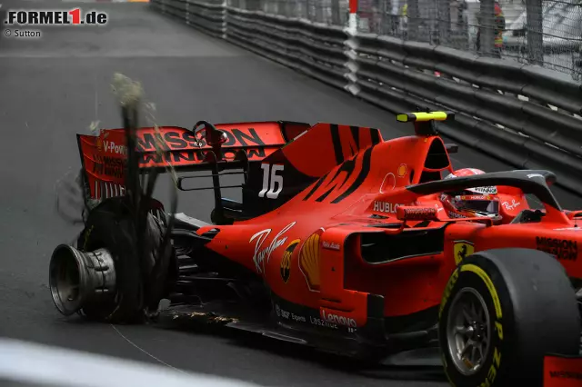 Foto zur News: Charles Leclerc (3): Im Rennen hat der Monegasse seine Nerven weggeschmissen. Dafür rechnen wir ihm mildernde Umstände an. Denn der Ausgangspunkt war ein Taktik-Fehler von Ferrari in Q1. Bis dahin war Leclerc schneller als Vettel und im FT3 sogar schneller als die Mercedes-Fahrer. Was wäre da möglich gewesen?