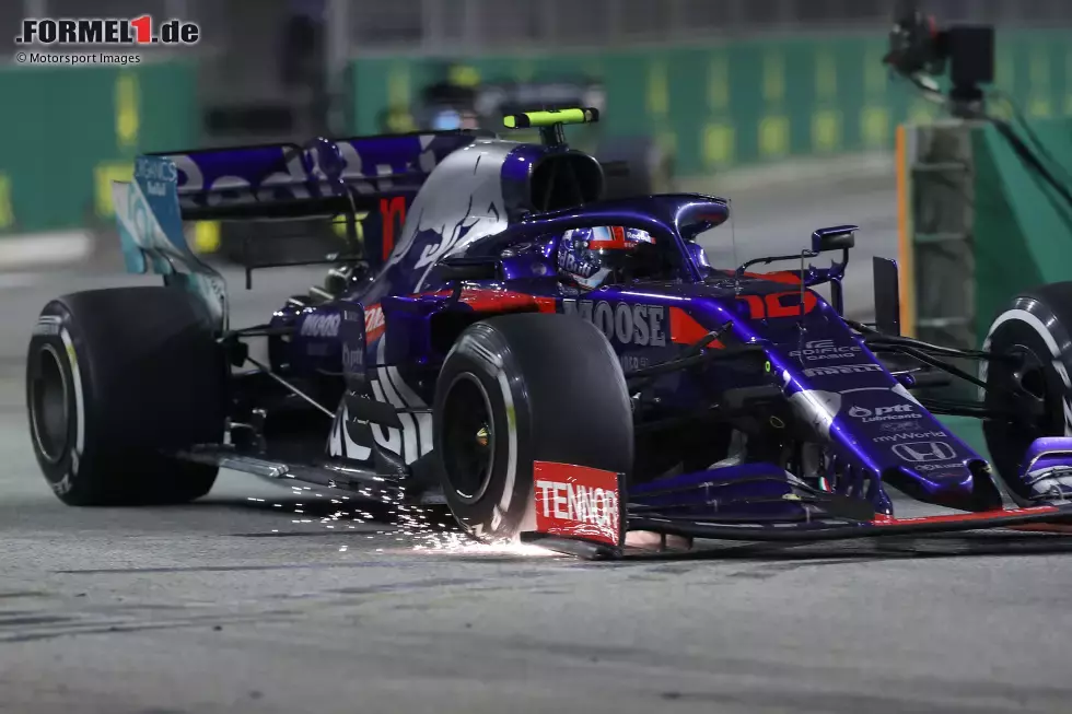 Foto zur News: Pierre Gasly (2): Seit er zu Toro Rosso degradiert wurde, fährt Gasly wie ausgewechselt. Kwjat macht gegen ihn keinen Stich mehr, und plötzlich kann er sogar überholen! Ob das an einer veränderten Einstellung liegt - oder nur daran, dass der Toro Rosso seinem Fahrstil besser liegt? Schwer zu sagen.