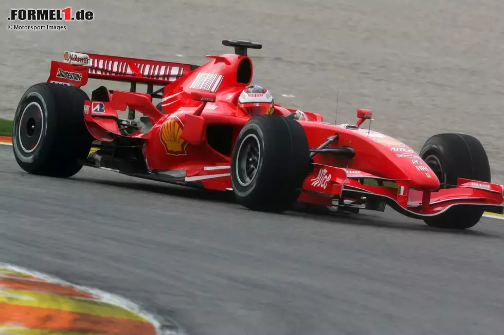 Foto zur News: 2007: Ferrari F2007; 
WM-Ergebnis: 1. mit 110 Punkten, 6 Siege