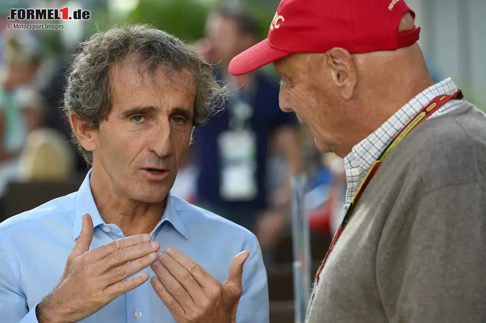 Foto zur News: Alain Prost (Ex-Rennfahrer): &quot;Die Welt der Formel 1 verliert einen Charakter. Es gibt Weltmeister, Menschen mit Siegen, aber da verlieren wir einen Menschen, der sich in seinem Leben nie über irgendetwas beschwert und immer weitergemacht hat.&quot;