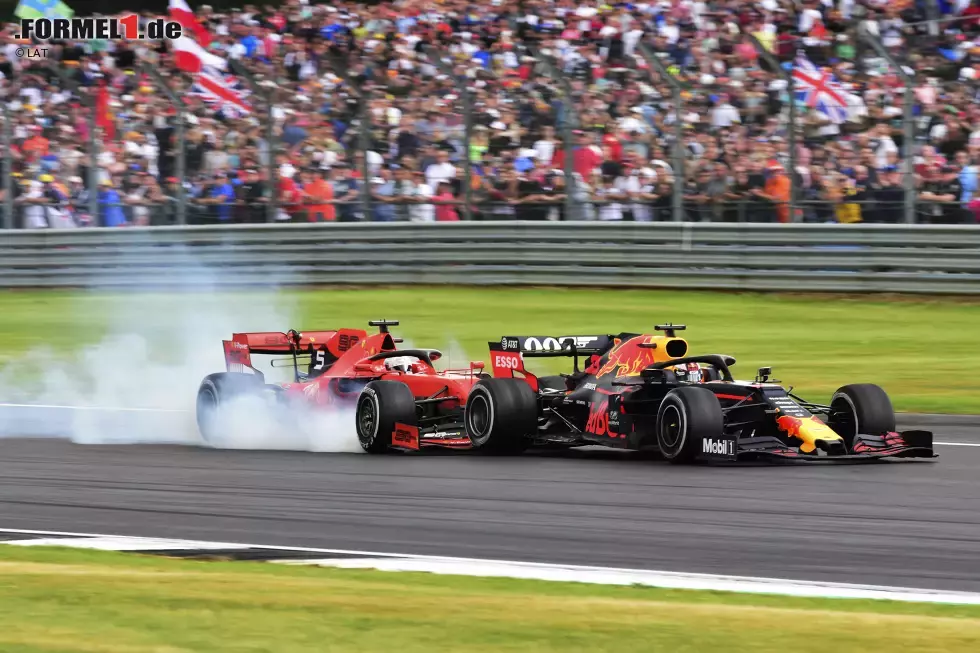 Foto zur News: Max Verstappen (1): Der Red-Bull-Star fährt weiterhin in der Form seines Lebens. Herzerfrischend, wie er Leclerc attackiert hat und dabei trotzdem fair geblieben ist. Top, wie er sich in der Boxengasse durchsetzte. Schönheitsfehler: das kleine Missgeschick gleich nach dem Stopp. Dafür später Vettel niedergefightet.