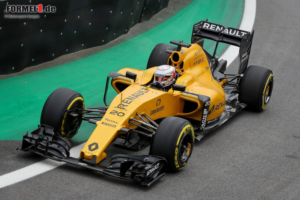 Foto zur News: 2016: Renault R.S.16 - Fahrer: Kevin Magnussen, Jolyon Palmer