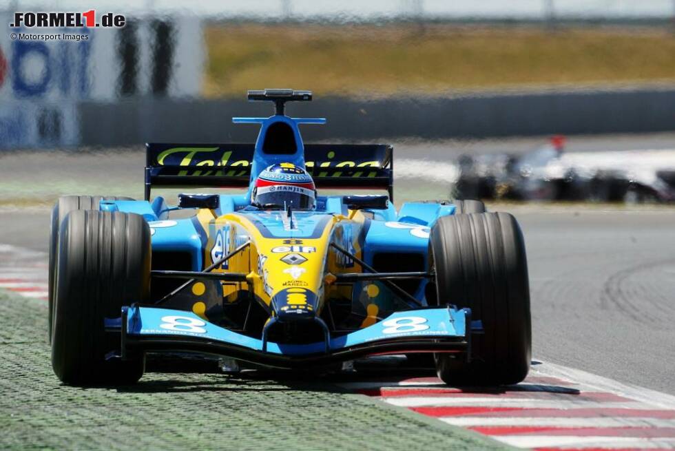 Foto zur News: 2004: Renault R24 - Fahrer: Fernando Alonso, Jarno Trulli, Jacques Villeneuve