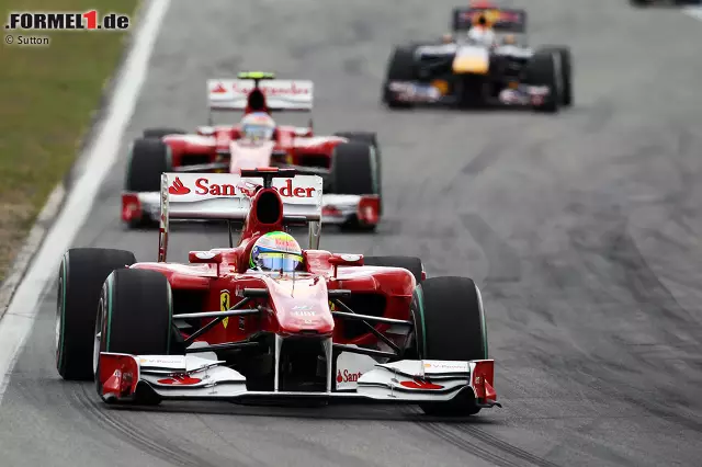 Foto zur News: "Fernando is faster than you" - Acht Jahre nach Spielberg sorgt die Scuderia wieder für einen Aufreger. 2010 muss Felipe Massa Fernando Alonso den Sieg in Hockenheim überlassen. Weil Stallregie damals verboten ist, erhält Massa einen "codierten" Funkspruch - der aber nicht so schwer zu entschlüsseln ist.