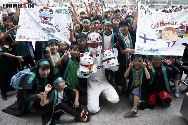 Foto zur News: Übrigens ist nicht nur ein Vettel-Doppelgänger unterwegs. Denn wo ein Vettel ist, da ist ein Hamilton bekanntlich nicht weit ...