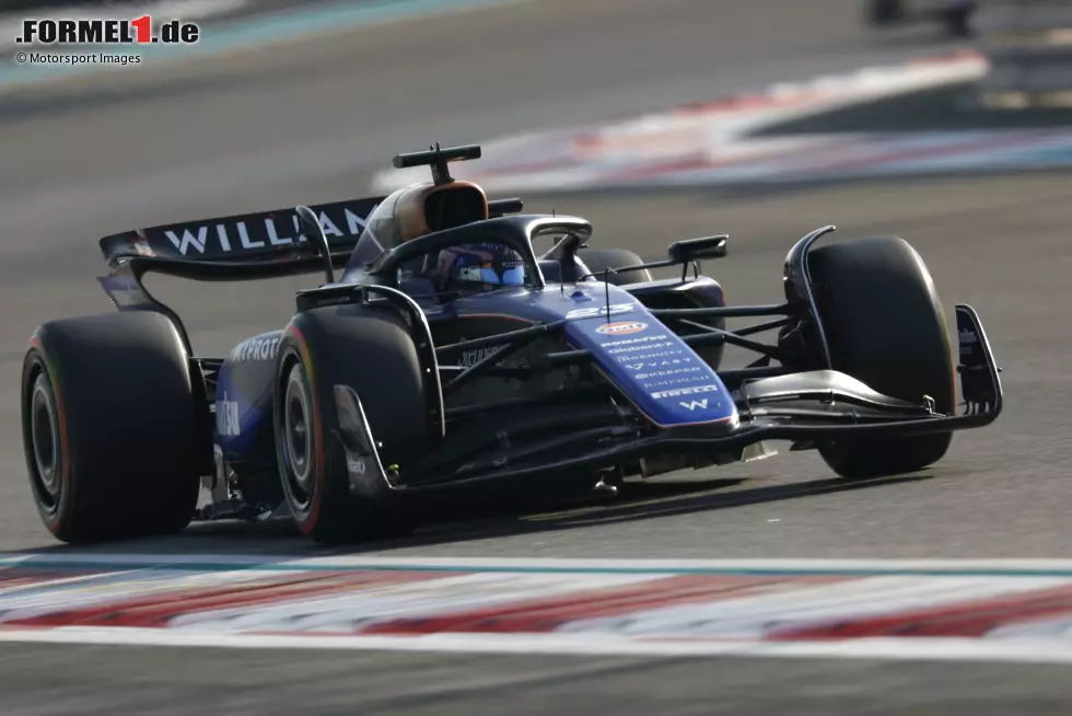 Foto zur News: Für 2024 ändern sich wieder nur Details am Williams-Look: Es bleibt bei Dunkelblau und Schwarz und kleinen Farbakzenten mit Rot und Weiß am FW46. Aufgrund vieler Zwischenfälle bleibt der Erfolg auf der Strecke: Platz neun in der WM mit nur 17 Punkten.