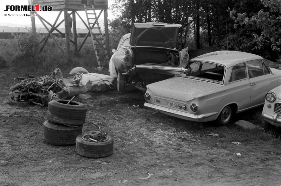 Foto zur News: Sicherheitsbedenken sorgen auch für das Aus von Belgien 1969. Weil der Kurs zu gefährlich wird und für einige Todesfälle verantwortlich ist, fordern die Piloten Leitplanken an den gefährlichen Stellen. Doch bei der Inspizierung der Strecke stellt man fest, dass keine Forderung erfüllt worden war.