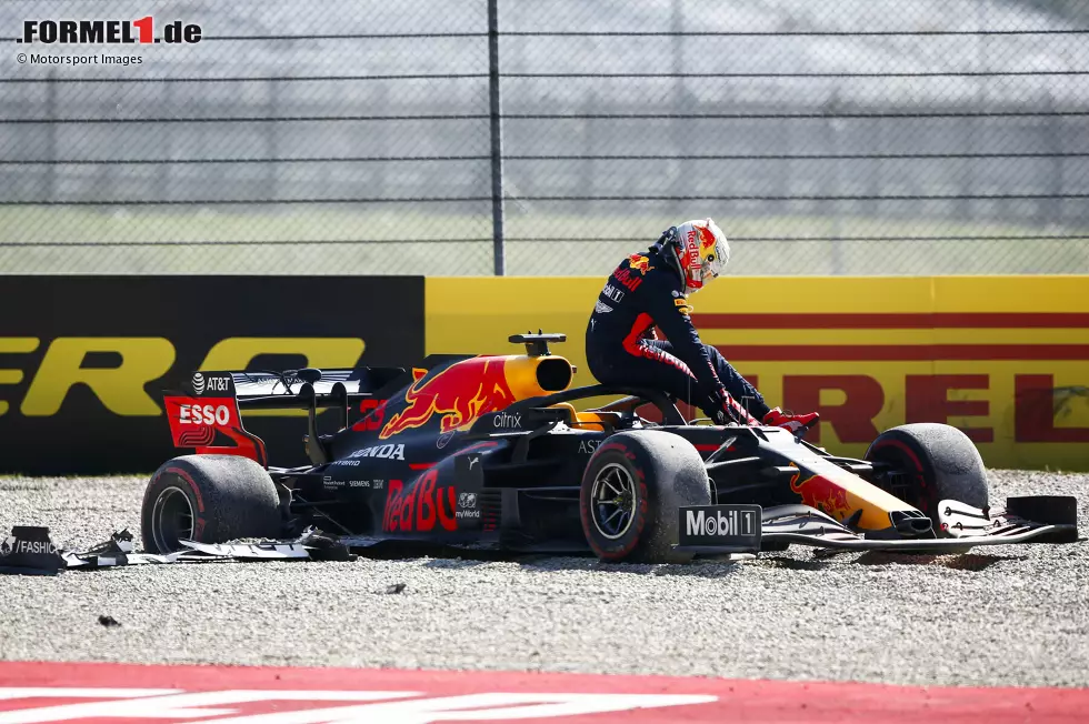 Foto zur News: ... Max Verstappen, der in der Startrunde in eine Kollision verwickelt wurde und sofort ausfiel, und ...