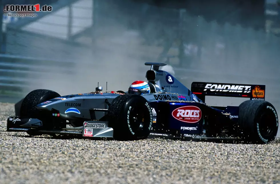 Foto zur News: Minardi und Co. - Wirklich schlechte Formel-1-Teams gibt es heute nicht mehr. Das ist gut für den Wettbewerb, aber wir müssen zugeben, dass wir die klassischen Hinterbänkler wie Minardi, Forti, Pacific und Co. durchaus vermissen. Apropos ...