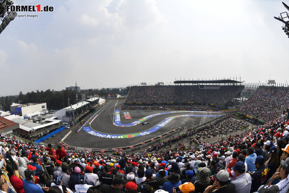 Foto zur News: ... kommt es 2021 in Mexiko zu einer Umbenennung, wo das Rennen inzwischen als Mexiko-Stadt-Grand-Prix gelistet wird, wo es zuvor noch ganz klassisch der Mexiko-Grand-Prix war. An die außergewöhnlichsten Bezeichnungen aber ...