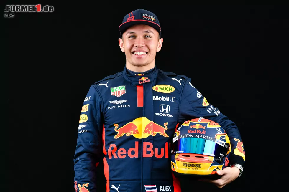 Foto zur News: #23: Alexander Albon (Red-Bull-Honda)