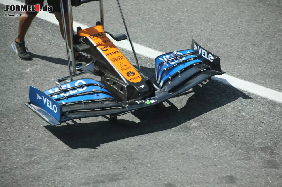 Foto zur News: McLaren MCL35: Frontflügel