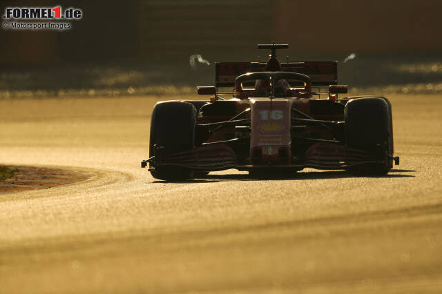 Foto zur News: Ein interessantes Bild des neuen Ferrari, auf dem die am Heckflügel entstehenden Luftverwirbelungen zu sehen sind. Sie entstehen beim Strömungsabriss an den Kanten des Heckflügels.