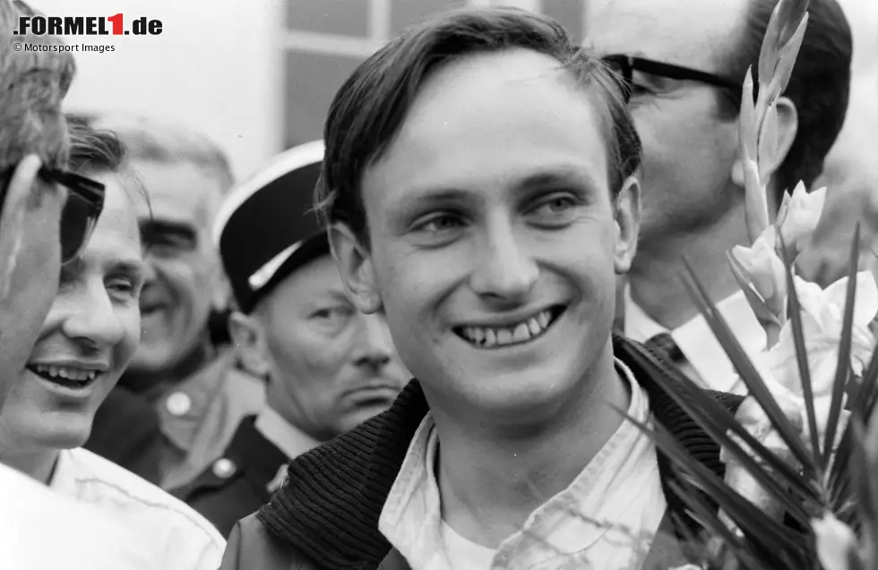 Foto zur News: #3 Chris Amon: &quot;Wenn Chris Amon Bestattungsunternehmer geworden wäre, hätten die Leute aufgehört zu sterben.&quot; Mit diesen Worten fasst Mario Andretti einst das Pech des Neuseeländers in der Formel 1 zusammen. Noch heute gilt Amon als wohl bester Pilot, der nie einen Grand Prix gewinnen konnte.