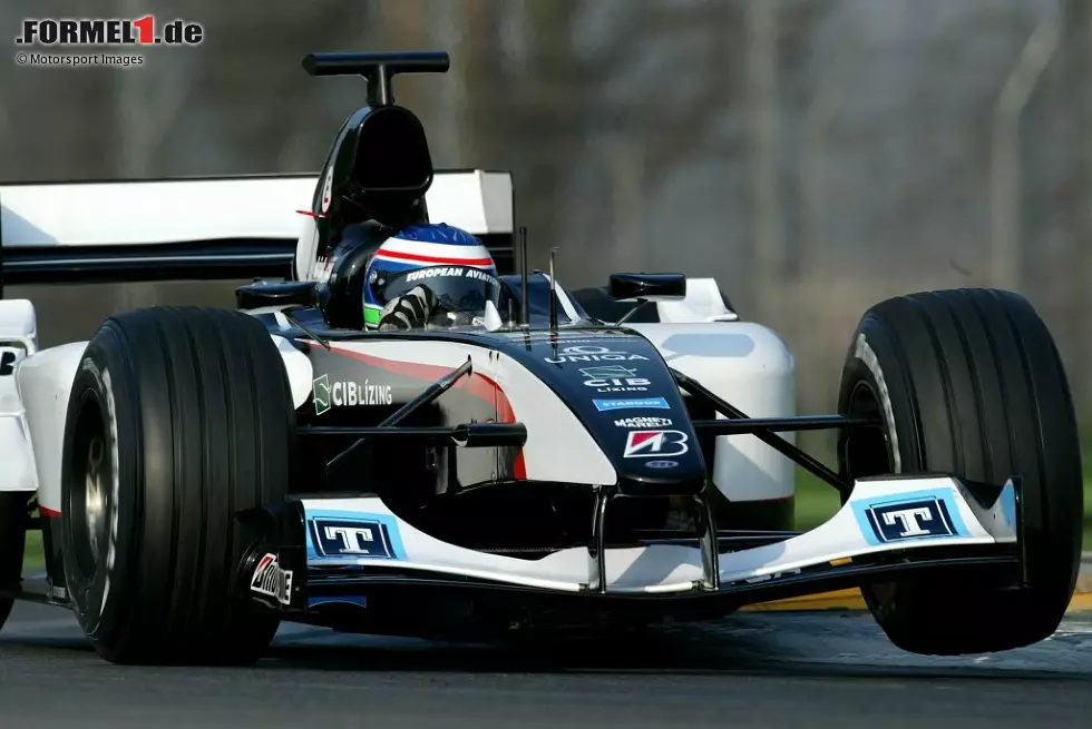 Foto zur News: In der Formel 1 ist Bruni weniger Erfolg beschienen. Für Minardi fährt er 2004 eine Saison, in der er insgesamt achtmal ausfällt und mit einer Bestleistung von Platz 14 weit von den Punkterängen entfernt ist. Teamkollege Zsolt Baumgartner holt in den USA überraschend als Achter einen Punkt.