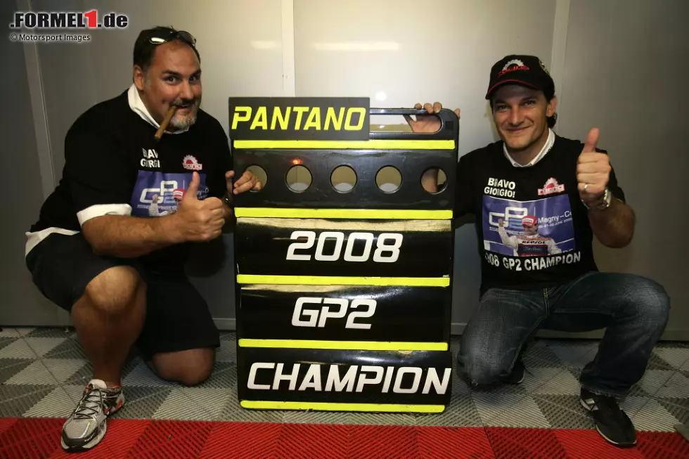 Foto zur News: Giorgio Pantano: Einen Rekord hat der Italiener sicher. Er ist der einzige Pilot, der sich in der Ära der GP2-Serie und der neuen Formel 2 zum Meister krönt, nachdem er bereits in der Formel 1 war. Das ist heute nicht mehr möglich. Als er 2008 den Titel in der GP2 gewinnt, ist seine Formel-1-Karriere längst vorbei.