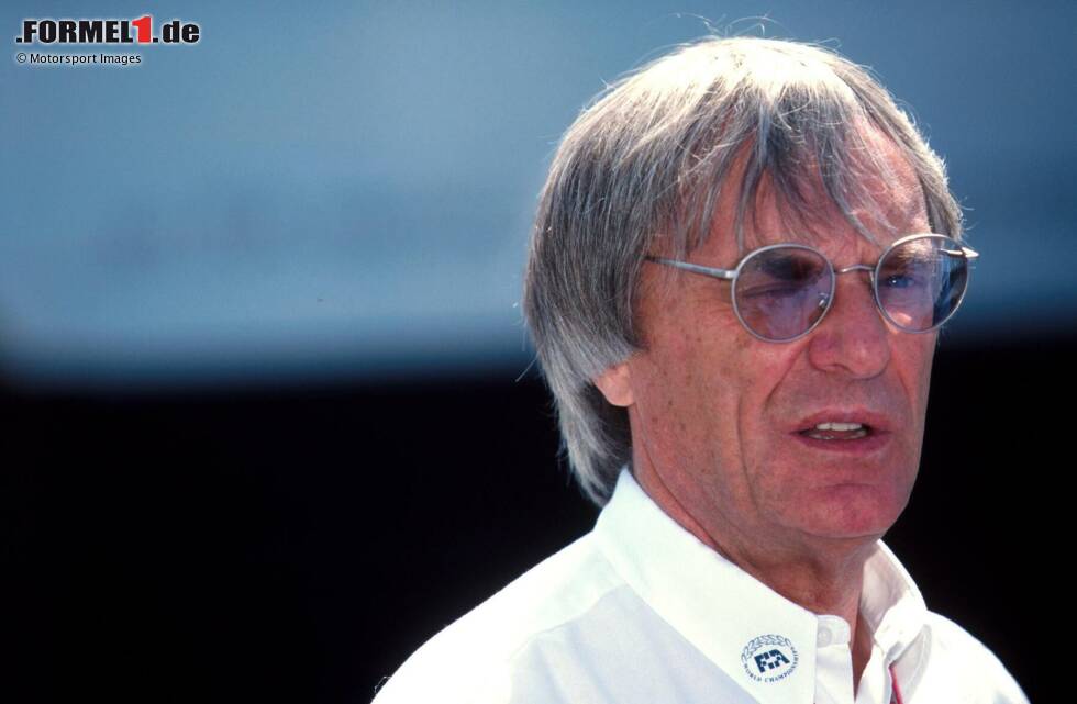 Foto zur News: 1996: Es kommt zur Spaltung der populären US-CART-Rennserie in zwei verschiedene Meisterschaften. Nicht wenige vermuten: Formel-1-Chef Bernie Ecclestone hat daran mitgebaut, um die US-Konkurrenz zu seiner Serie zu schwächen. Und das soll kein Einzelfall sein. Diese Verschwörungstheorien halten sich bis heute.